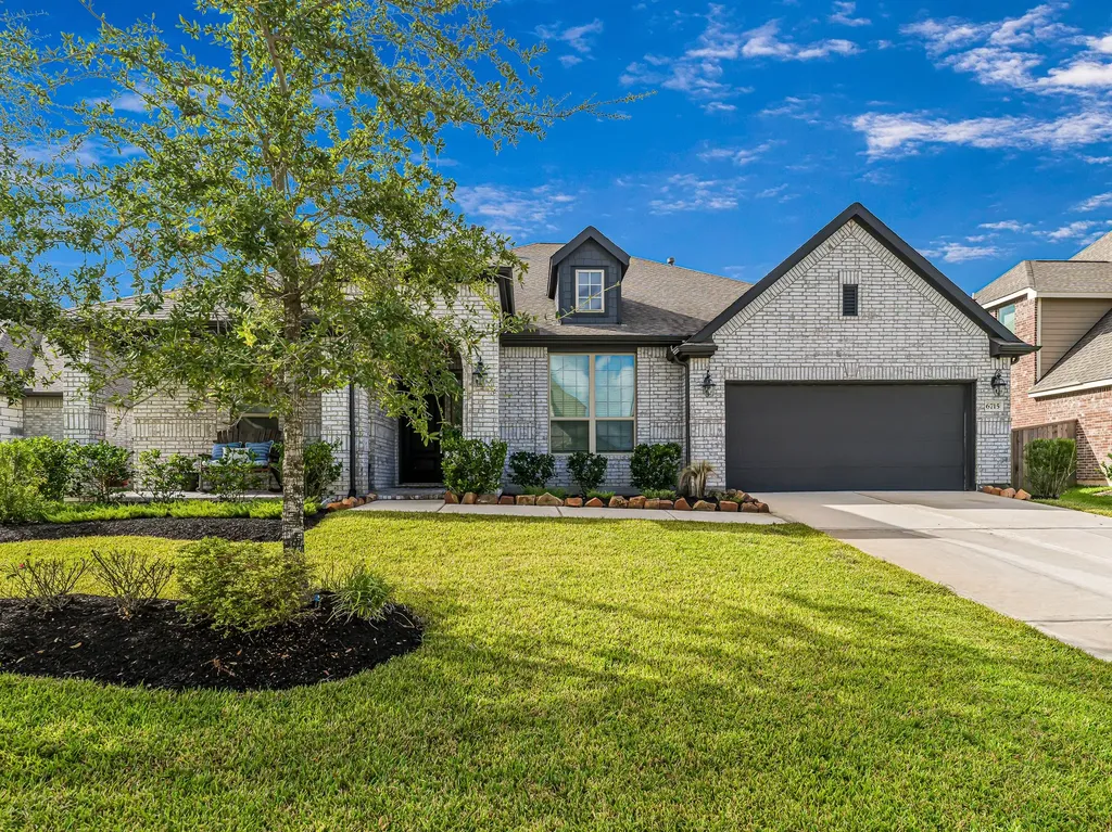 6715 Arrowbrook Cove Lane Katy TX 77493