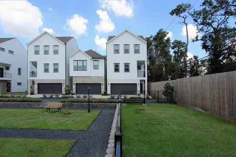 5522 Wheatley Street E Houston TX 77091