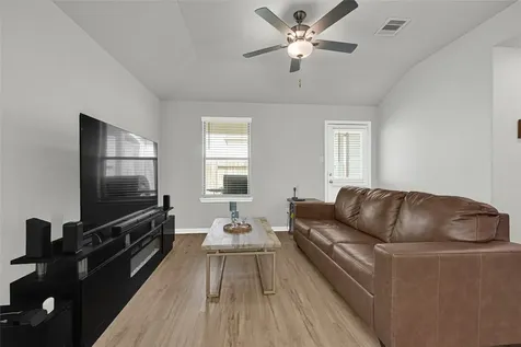 5325 Basquiat Drive Houston TX 77048