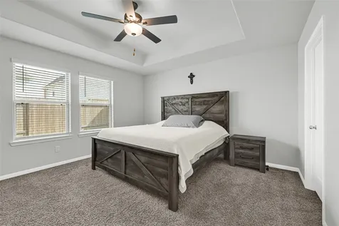 5325 Basquiat Drive Houston TX 77048