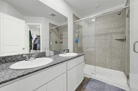 5325 Basquiat Drive Houston TX 77048