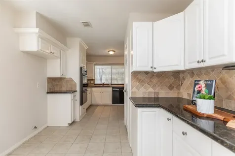 46 N Deerfoot Circle The Woodlands TX 77380