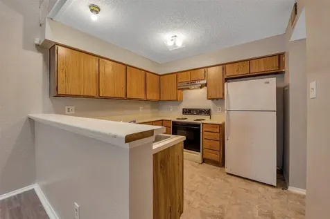 6345 Cattails Lane Houston TX 77035