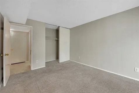 6345 Cattails Lane Houston TX 77035