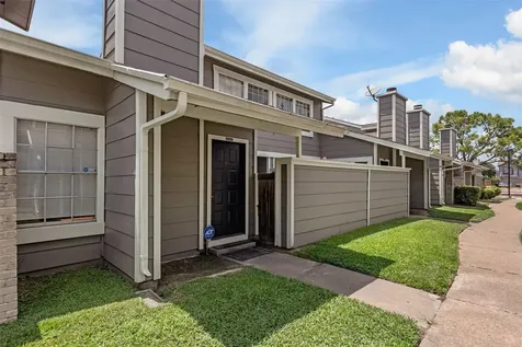 6345 Cattails Lane Houston TX 77035
