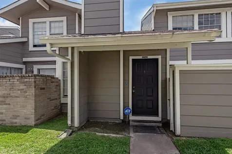 6345 Cattails Lane Houston TX 77035