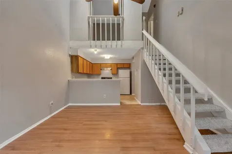 6345 Cattails Lane Houston TX 77035