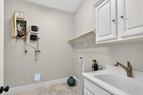 10 Almondell Court Magnolia TX 77354
