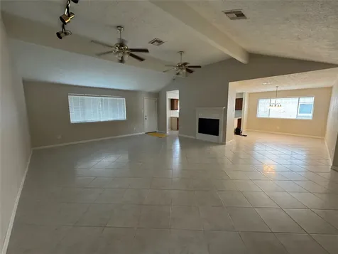 2519 Wheelwright Lane Friendswood TX 77546