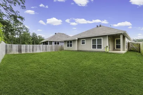 121 New Dawn Trail Huntsville TX 77320