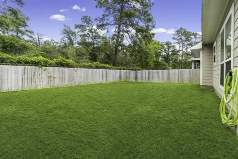 121 New Dawn Trail Huntsville TX 77320