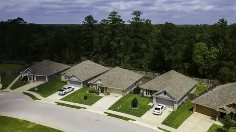121 New Dawn Trail Huntsville TX 77320