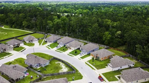 121 New Dawn Trail Huntsville TX 77320