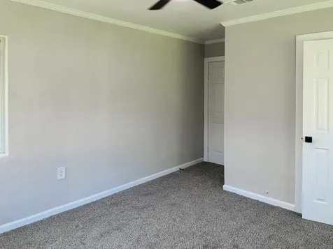427 Wood Street Navasota TX 77868