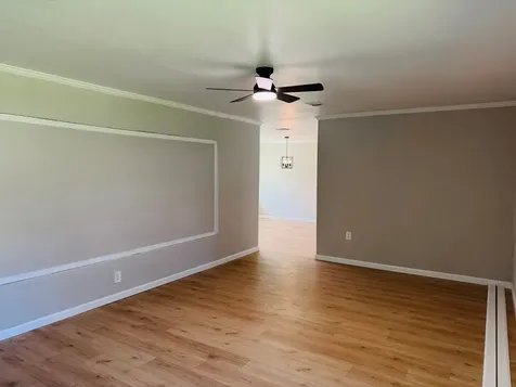 427 Wood Street Navasota TX 77868