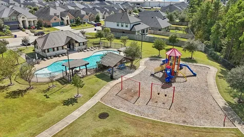 433 Summerset Landing Court Conroe TX 77304