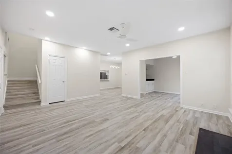 2668 Bering Drive 2668 Houston TX 77057