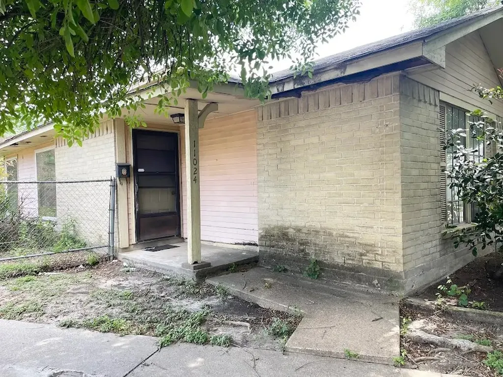 11024 Tridens Court Houston TX 77086