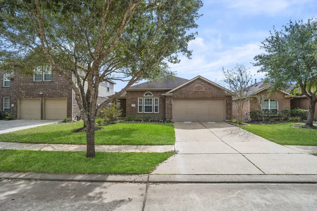 11514 English Rose Trail Missouri City TX 77459