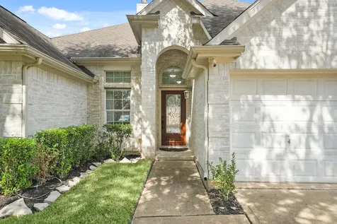 8315 Golden Harbour Missouri City TX 77459