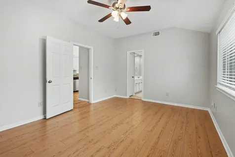 7731 Western Oak Lane Houston TX 77040