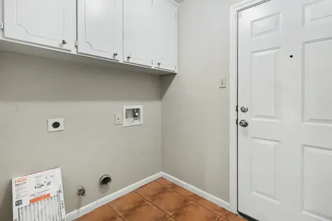7731 Western Oak Lane Houston TX 77040