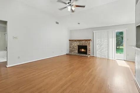 7731 Western Oak Lane Houston TX 77040