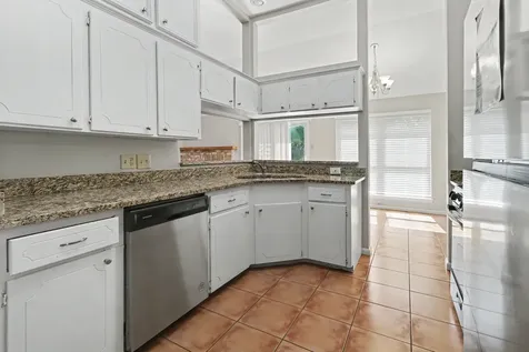 7731 Western Oak Lane Houston TX 77040