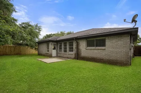 1954 Myrna Lane Katy TX 77493