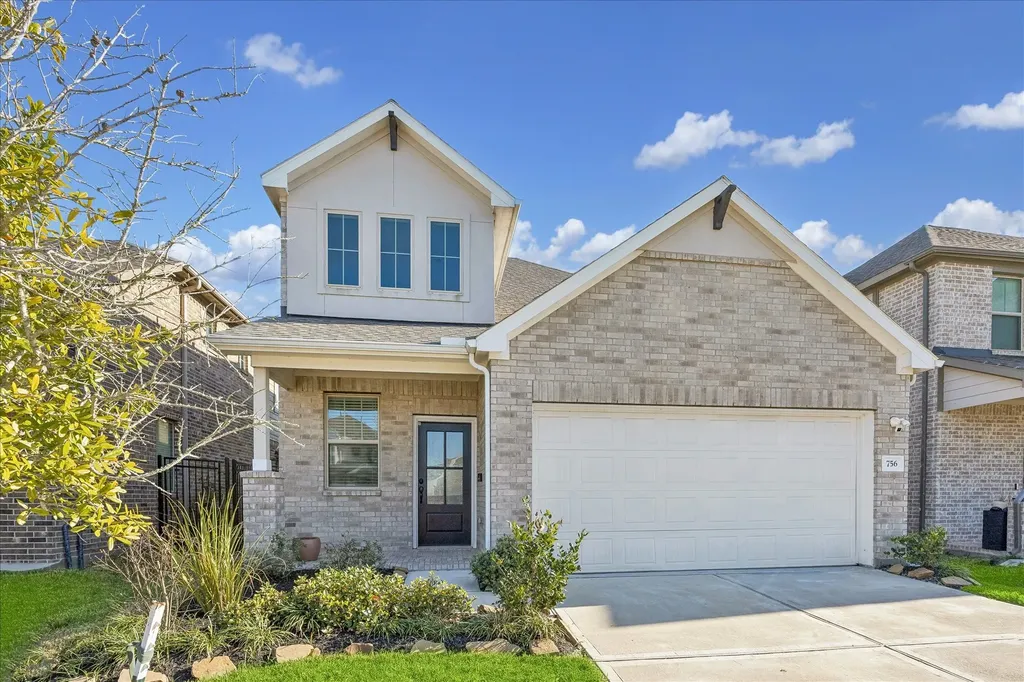 756 Lake Lacosta Drive Katy TX 77493