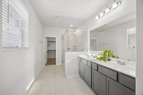 756 Lake Lacosta Drive Katy TX 77493