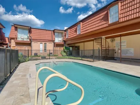 3401 Timmons Lane 27 Houston TX 77027