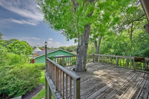 906 Carlee Drive Brenham TX 77833