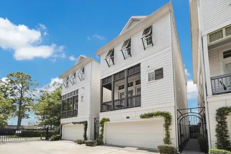 2006 Lou Ellen Lane H Houston TX 77018
