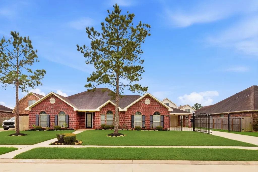 6534 Granbury Road Manvel TX 77578