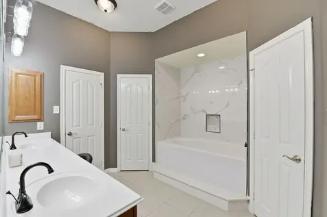 6534 Granbury Road Manvel TX 77578