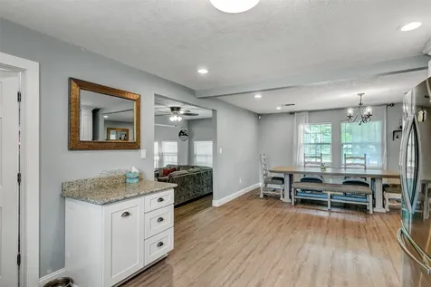 15410 San Jacinto Street Hamshire TX 77622