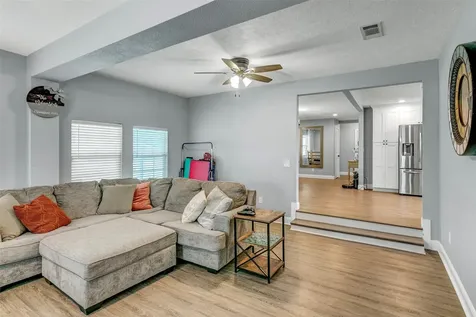 15410 San Jacinto Street Hamshire TX 77622