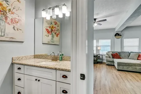 15410 San Jacinto Street Hamshire TX 77622