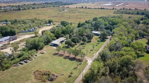5411 Fm 2218 Road Richmond TX 77469