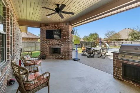 3349 Fiddlers Green Bryan TX 77808