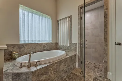 30 W Twin Ponds Court Tomball TX 77375