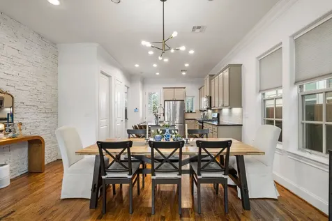 8726 Kempwood Drive Houston TX 77080