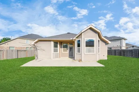2402 Village Lakes Drive Katy TX 77493