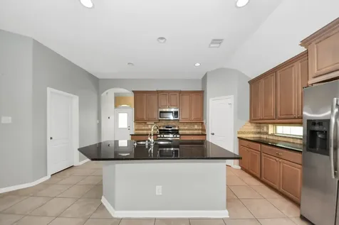 2402 Village Lakes Drive Katy TX 77493