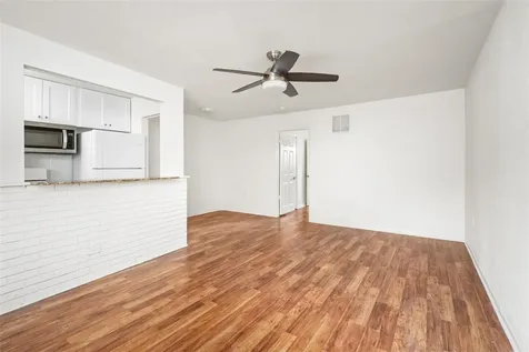 3910 Dallas Street 3 Houston TX 77023