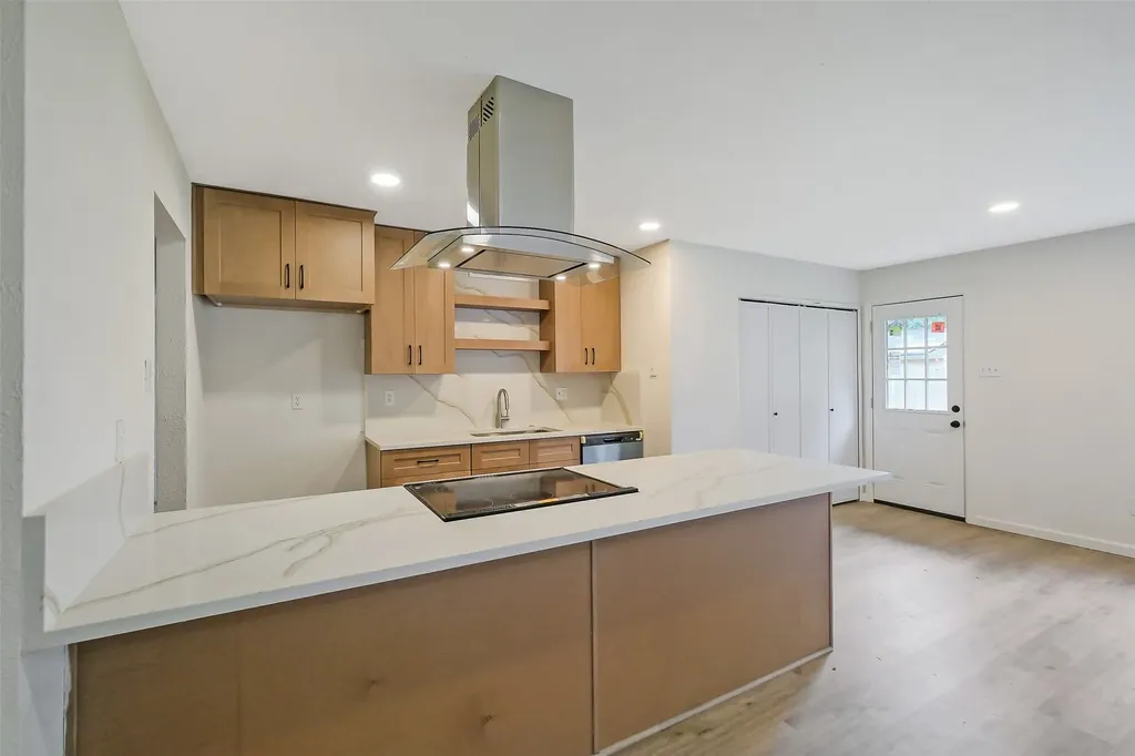 5007 Ridgecreek Drive Houston TX 77053
