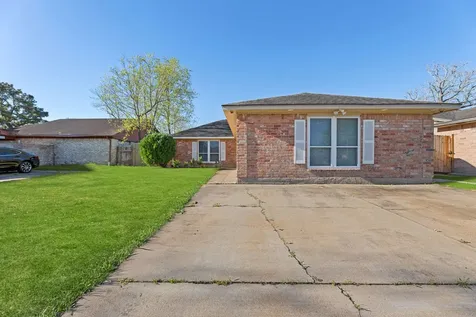 5211 Court Road Houston TX 77053
