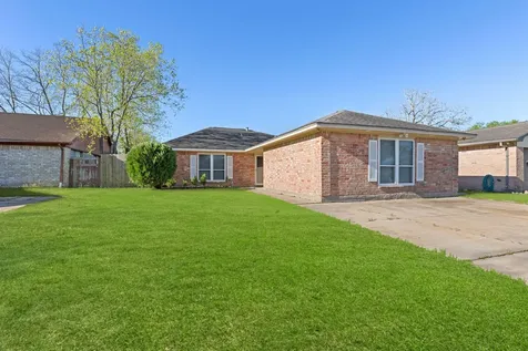 5211 Court Road Houston TX 77053