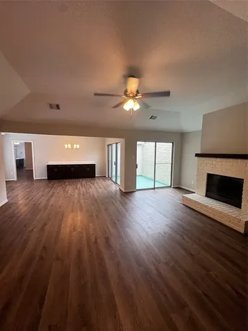8807 Belle Glen Drive Houston TX 77099